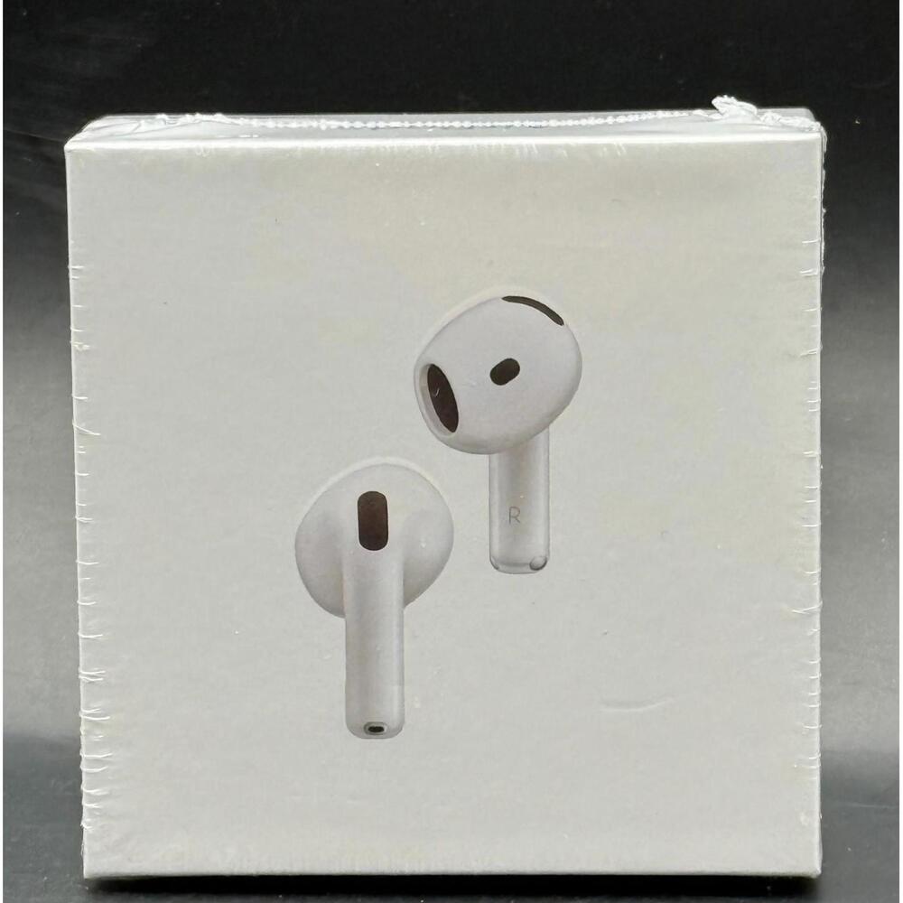 SOLD-NO LONGER TAKING OFFERS Apple Earpods 4, Active Noise Cancelling, New in Bo